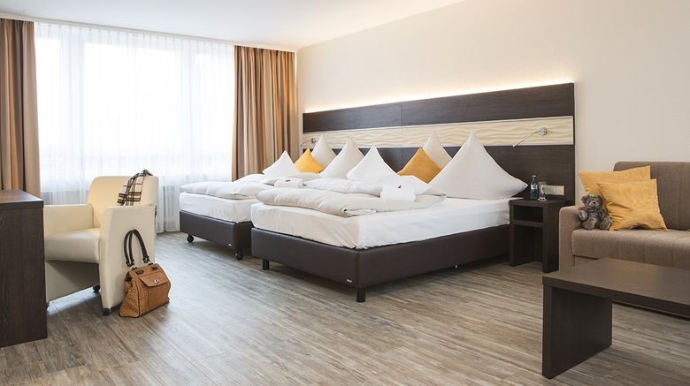 <b>Concorde Hotel am Leineschloss Room</b>. Images powered by <a href="https://www.leonardoworldwide.com/" title="Leonardo Worldwide" target="_blank">Leonardo</a>.
