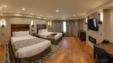 Hotel Strata Room