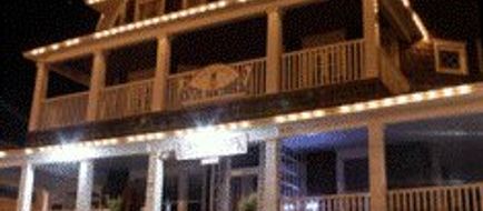 Hotel Macomber Exterior