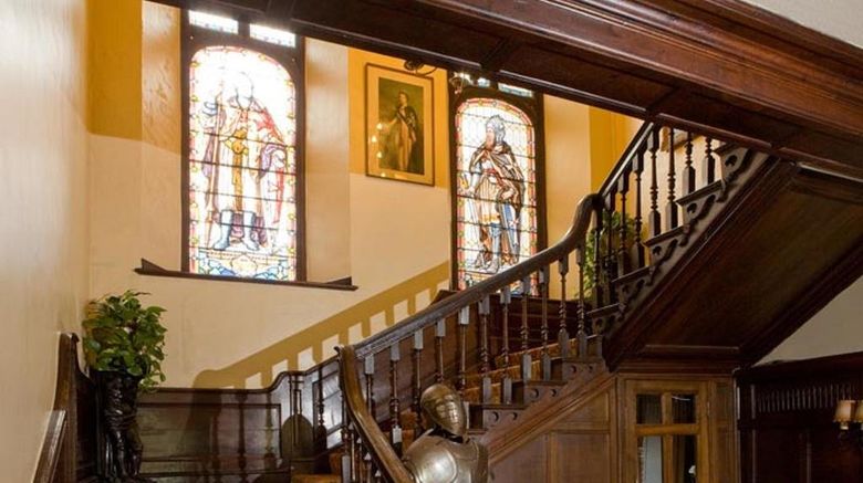 <b>Rothley Court Hotel Lobby</b>. Images powered by <a href="https://www.leonardoworldwide.com/" title="Leonardo Worldwide" target="_blank">Leonardo</a>.