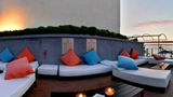 <b>InterContinental Hotel Marine Drive Pool</b>. Virtual Tours powered by <a href="https://www.leonardoworldwide.com/" title="Leonardo Worldwide" target="_blank">Leonardo</a>.