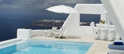 ASTRA Suites Exterior