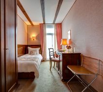 Hotel Regina Room