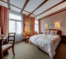 Hotel Regina Room