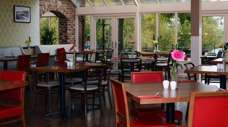 The Bridge Hotel Restaurant