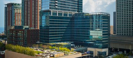 Loews Chicago Hotel Exterior