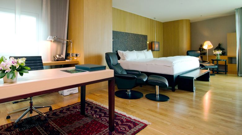 <b>Maduzi Hotel Bangkok Suite</b>. Images powered by <a href="https://www.leonardoworldwide.com/" title="Leonardo Worldwide" target="_blank">Leonardo</a>.