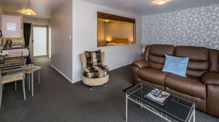 Roma On Riccarton Luxury Motel Room