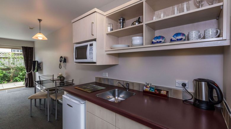 <b>Roma On Riccarton Luxury Motel Room</b>. Images powered by <a href="https://www.leonardoworldwide.com/" title="Leonardo Worldwide" target="_blank">Leonardo</a>.
