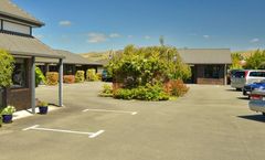 Aston Court Motel