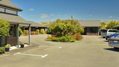 Aston Court Motel