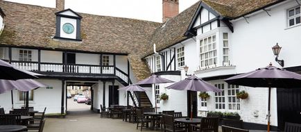 George Hotel Huntingdon Exterior