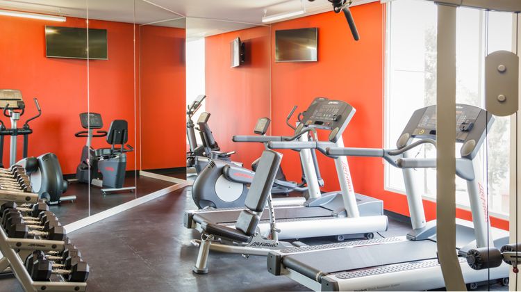 Fiesta Inn Plaza Central Aeropuerto Health Club