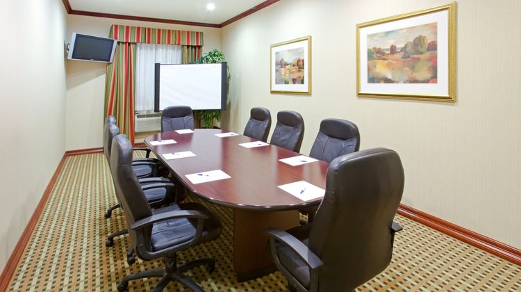Holiday Inn Express Fort Worth I-35 Meeting
