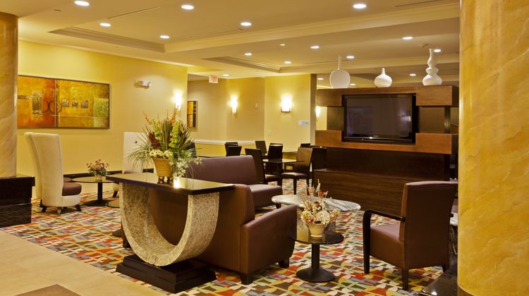 Holiday Inn Express Hotel & Suites Lobby