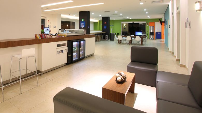 <b>One Cuernavaca Lobby</b>. Images powered by <a href="https://www.leonardoworldwide.com/" title="Leonardo Worldwide" target="_blank">Leonardo</a>.