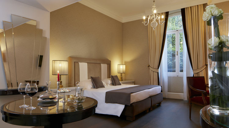 Hotel Regency Suite