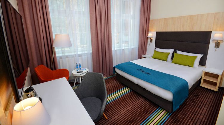 Stay Inn Hotel Room