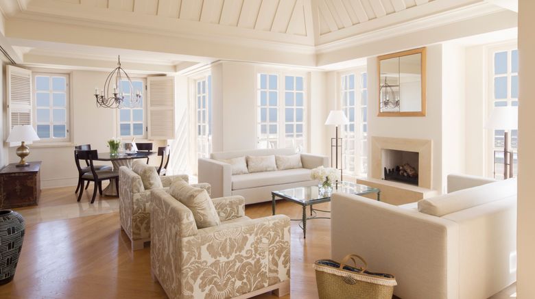 <b>Anassa Hotel Suite</b>. Images powered by <a href="https://www.leonardoworldwide.com/" title="Leonardo Worldwide" target="_blank">Leonardo</a>.