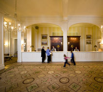 Omni Mount Washington Resort & Spa Lobby