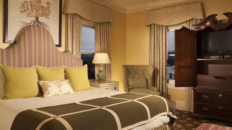 Omni Mount Washington Resort & Spa Suite