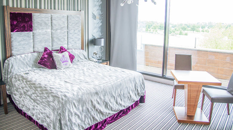 <b>Earl of Doncaster Hotel Room</b>. Images powered by <a href="https://www.leonardoworldwide.com/" title="Leonardo Worldwide" target="_blank">Leonardo</a>.