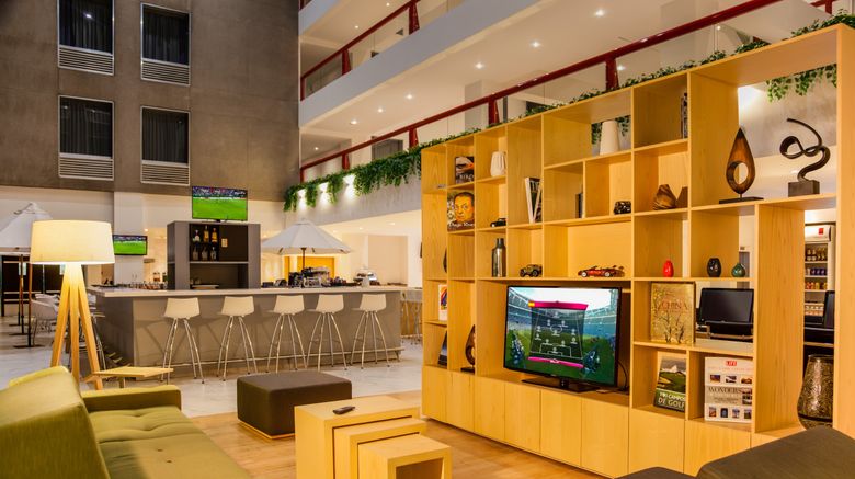 <b>Fiesta Inn Tlalnepantla Lobby</b>. Images powered by <a href="https://www.leonardoworldwide.com/" title="Leonardo Worldwide" target="_blank">Leonardo</a>.