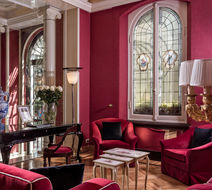 Hotel Regency Lobby