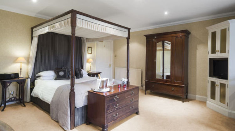 Rufflets Country House Room