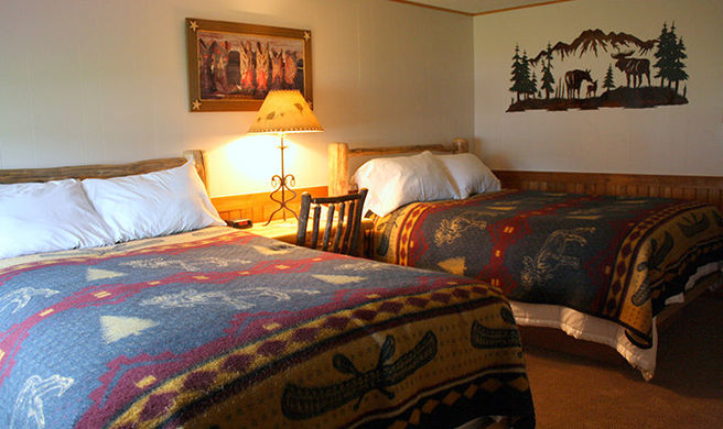 Saratoga Inn Resort Room