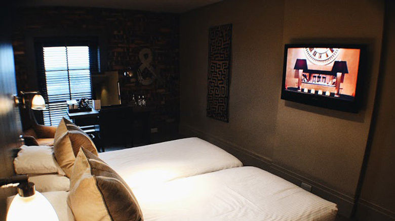 <b>Dakota Eurocentral Room</b>. Images powered by <a href="https://www.leonardoworldwide.com/" title="Leonardo Worldwide" target="_blank">Leonardo</a>.