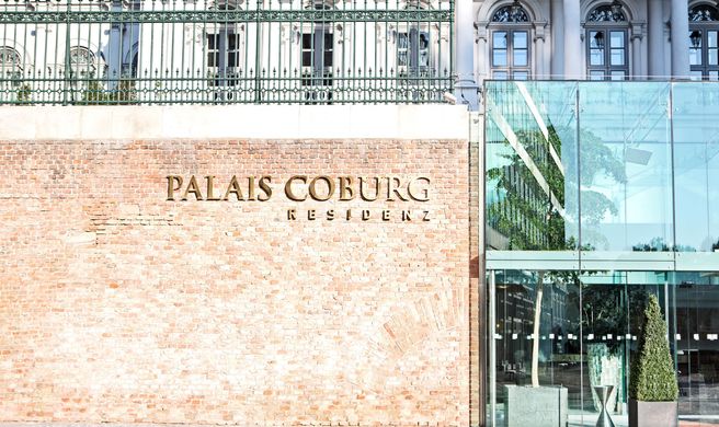 Palais Coburg Hotel Residenz Exterior