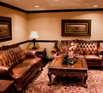 Holiday Inn Express & Suites Mentor Lobby