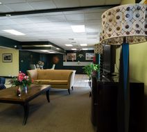 Vista Inn & Suites of Tampa Lobby