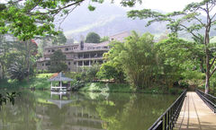 Hunas Falls Hotel