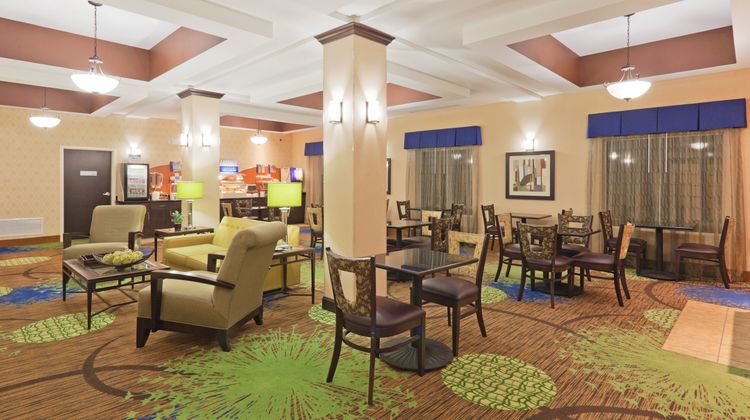 Holiday Inn Express Columbia Restaurant