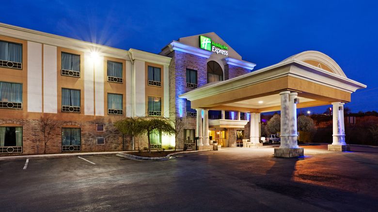 <b>Holiday Inn Express & Suites Exterior</b>. Images powered by <a href="https://www.leonardoworldwide.com/" title="Leonardo Worldwide" target="_blank">Leonardo</a>.
