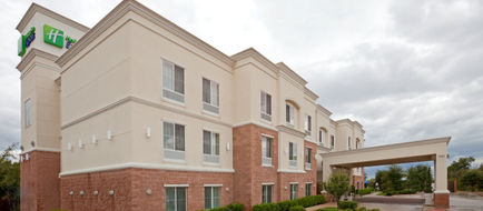 Holiday Inn Express Exterior