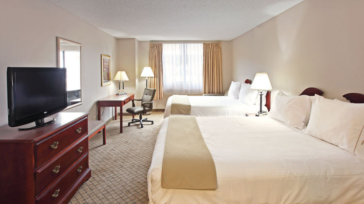 Holiday Inn Express Room