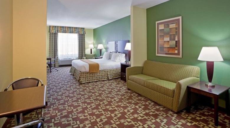 <b>Holiday Inn Express Hotel & Suites Dumas Suite</b>. Images powered by <a href="https://www.leonardoworldwide.com/" title="Leonardo Worldwide" target="_blank">Leonardo</a>.