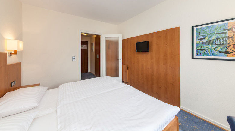 <b>Hotel Drei Kronen Room</b>. Images powered by <a href="https://www.leonardoworldwide.com/" title="Leonardo Worldwide" target="_blank">Leonardo</a>.
