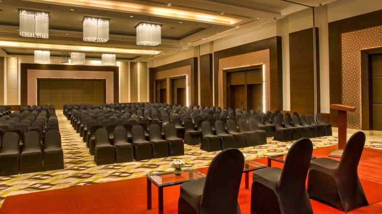 The Gateway Hotel Ambad Nashik Restaurant