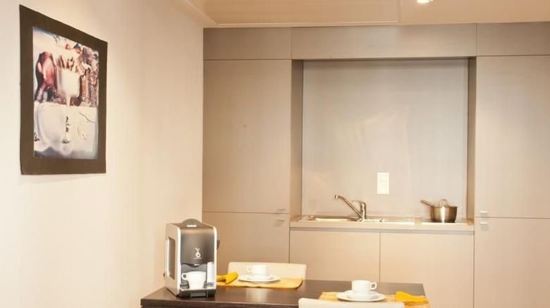<b>Aparthotel Castelnou Room</b>. Images powered by <a href="https://www.leonardoworldwide.com/" title="Leonardo Worldwide" target="_blank">Leonardo</a>.
