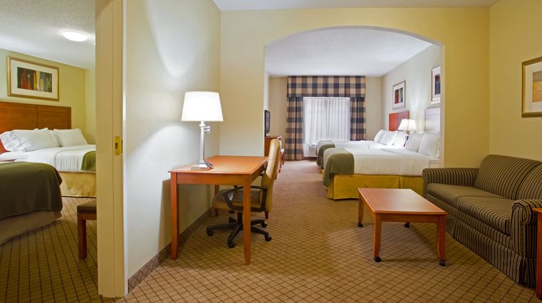 <b>Holiday Inn Express Hotel & Suites Suite</b>. Images powered by <a href="https://www.leonardoworldwide.com/" title="Leonardo Worldwide" target="_blank">Leonardo</a>.