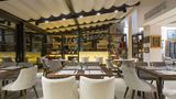 Envoy Hotel Restaurant