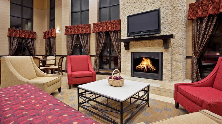 Holiday Inn Express Cincinnati-West Lobby