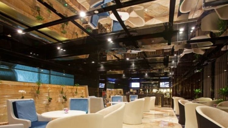 Hangzhou Tower Hotel Lobby