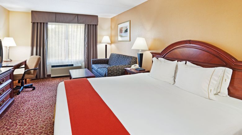 <b>Holiday Inn Express & Suites Kings Mt Room</b>. Images powered by <a href="https://www.leonardoworldwide.com/" title="Leonardo Worldwide" target="_blank">Leonardo</a>.