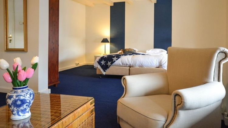 Bridges House Hotel Room