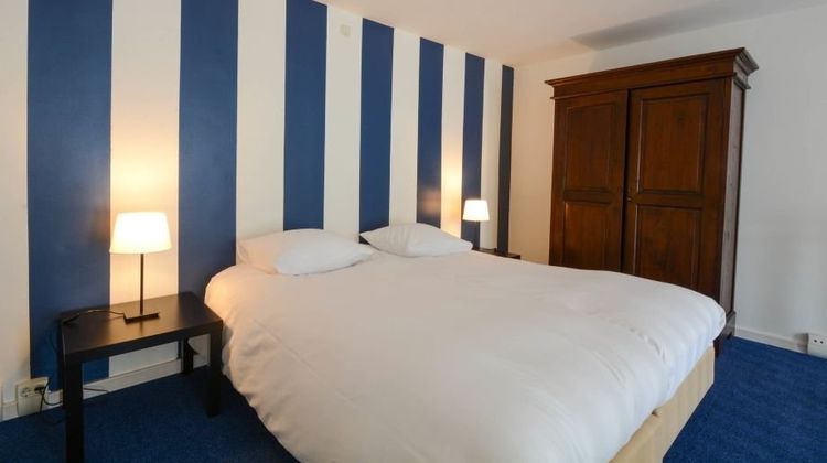 Bridges House Hotel Room